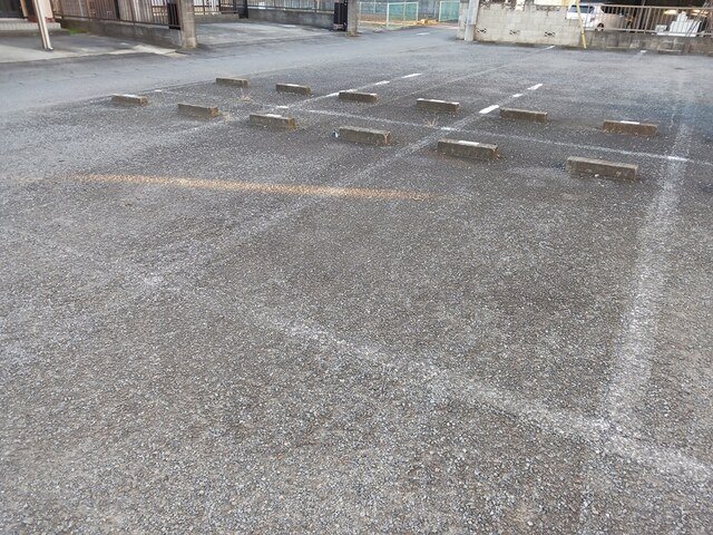 駐車場　駐車スペースもあります