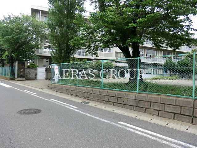 小学校　千葉市立小倉小学校（小学校）まで666m