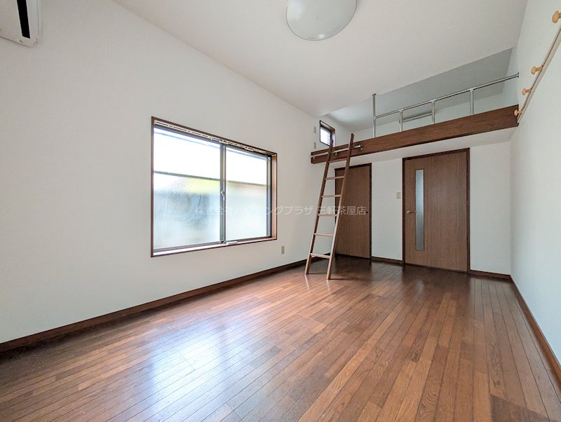 居室・リビング　※別室参考写真