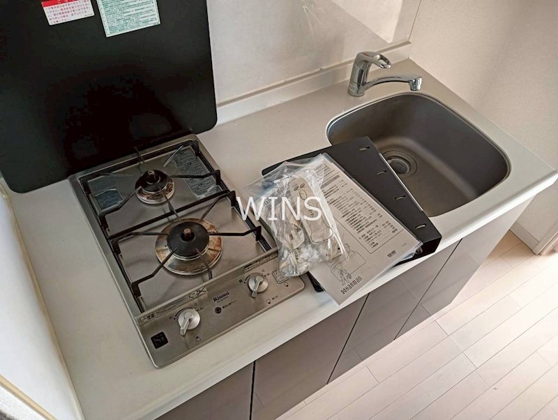 キッチン　別部屋参考写真です