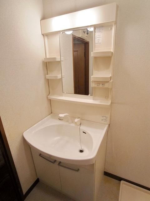 洗面設備　★お部屋探しは株式会社タウンハウジング東京まで★