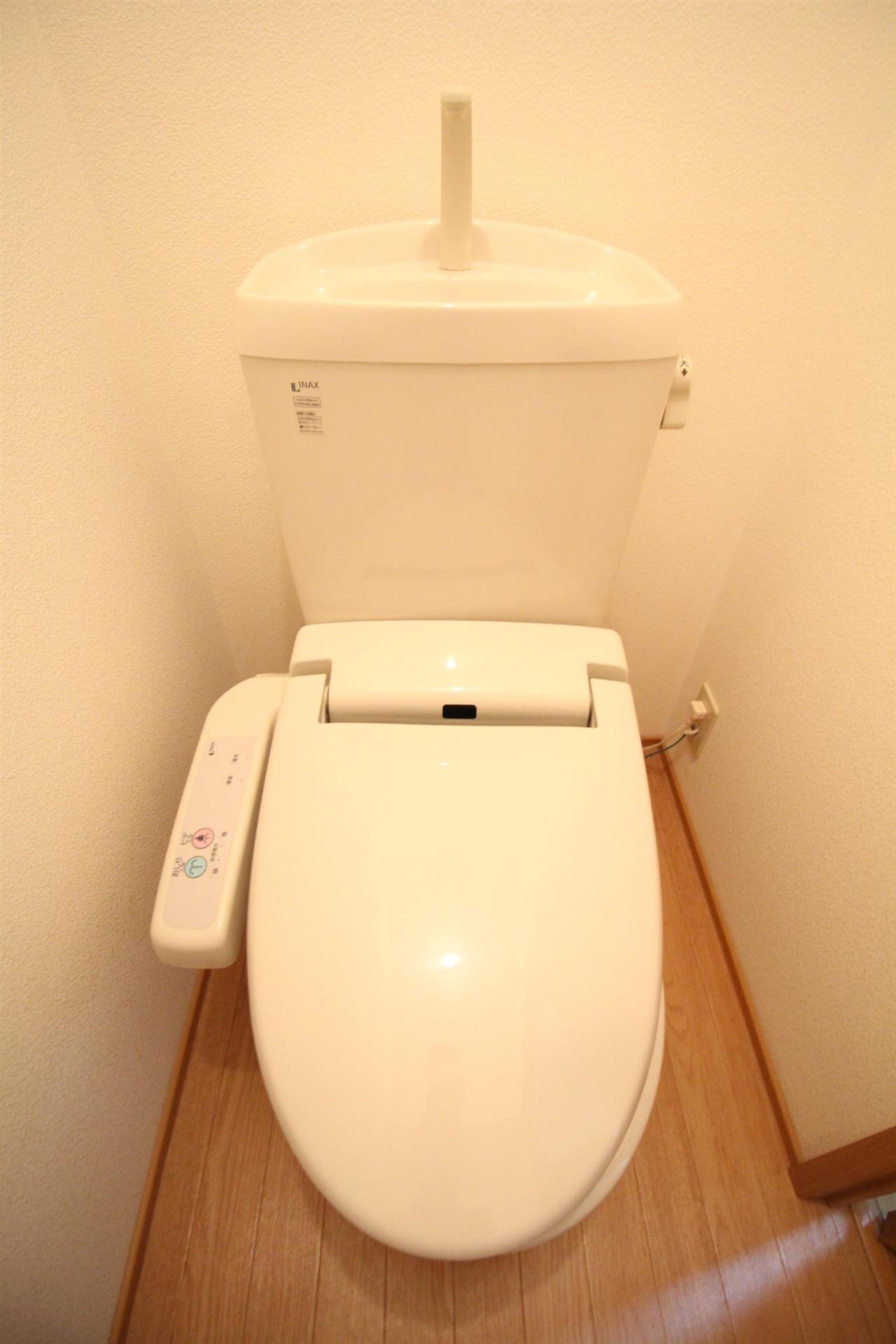 トイレ　※反転しています。現状優先。