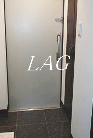 玄関　玄関です。