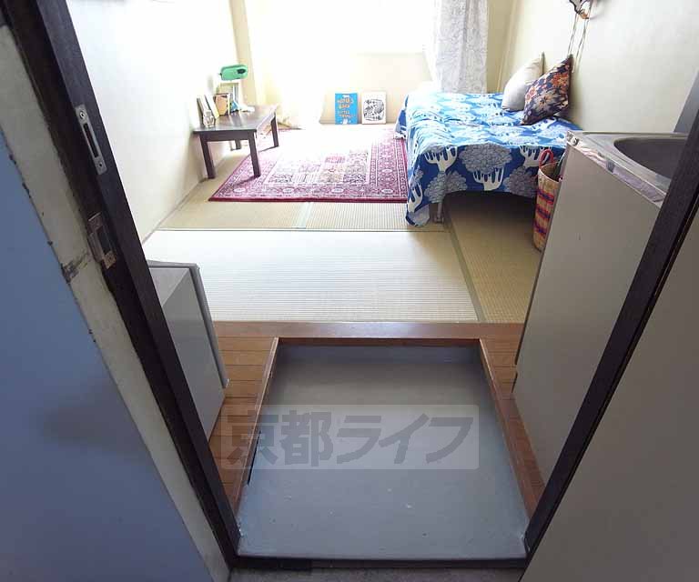 玄関　・お問い合わせは京都ライフまで・