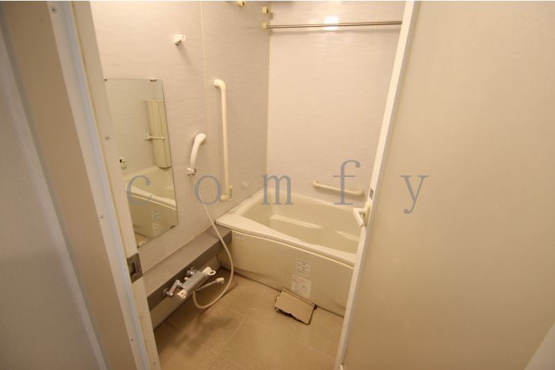 バス・シャワールーム　追い炊き機能浴室乾燥機付きバス