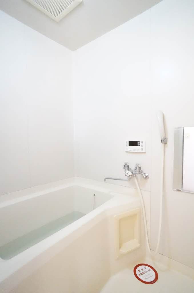 バス・シャワールーム　浴室