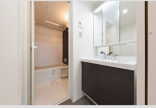 洗面設備　名古屋で一番初期費用の安い賃貸専門の不動産会社です(^^)