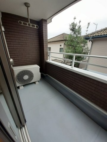 バルコニー　お洗濯にも便利なバルコニー付き
