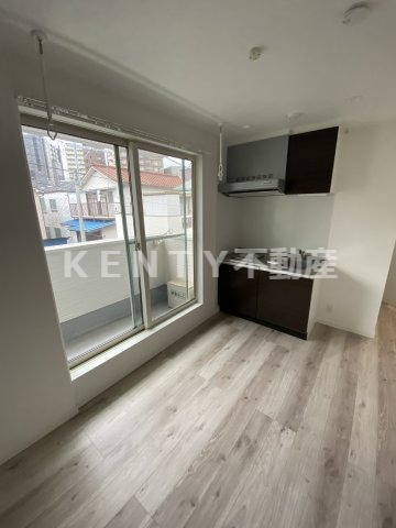 その他部屋・スペース　使い勝手のいい寝室です