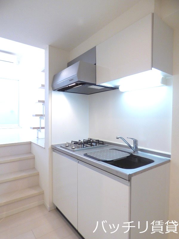 キッチン　同型タイプの為、現状を優先致します。