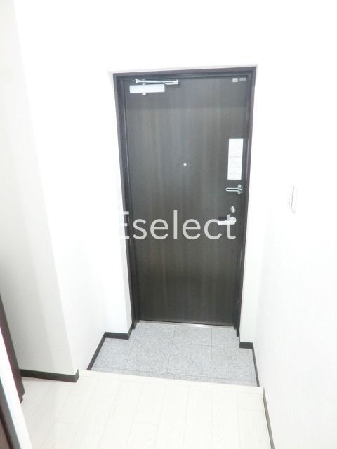 玄関　シューズボックス付きの玄関です