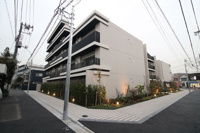 建物外観　★外観★