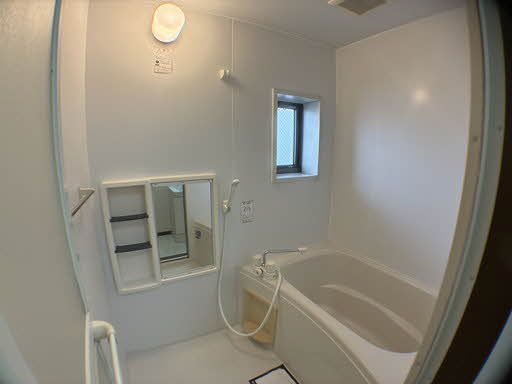 バス・シャワールーム　シャワータイム・バスタイム・忙しい日々の中でリラックスタイ…