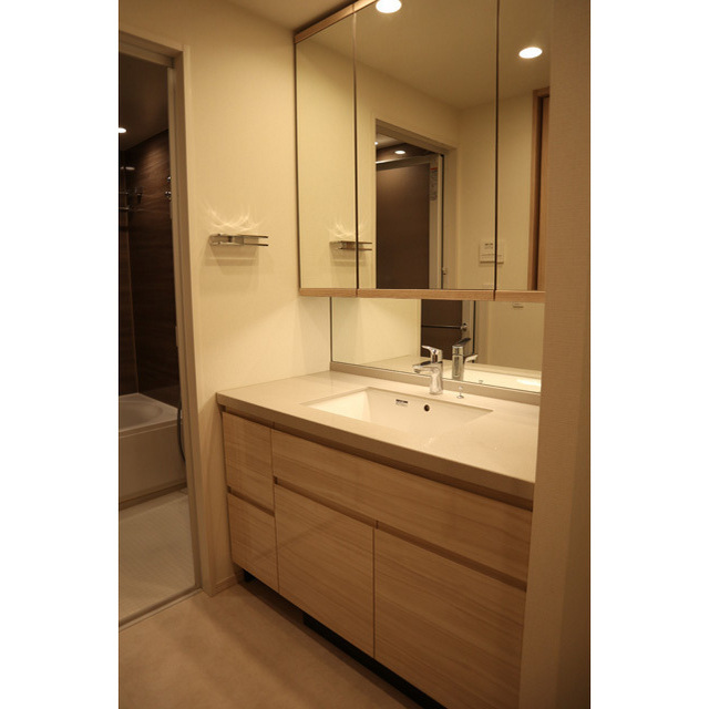 洗面設備　洗面所