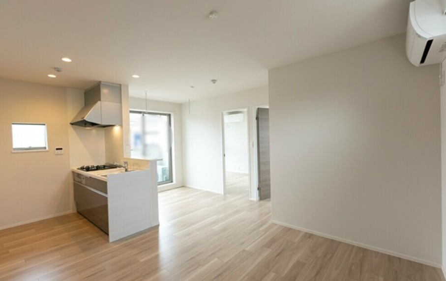 居室・リビング　※同タイプ参考写真