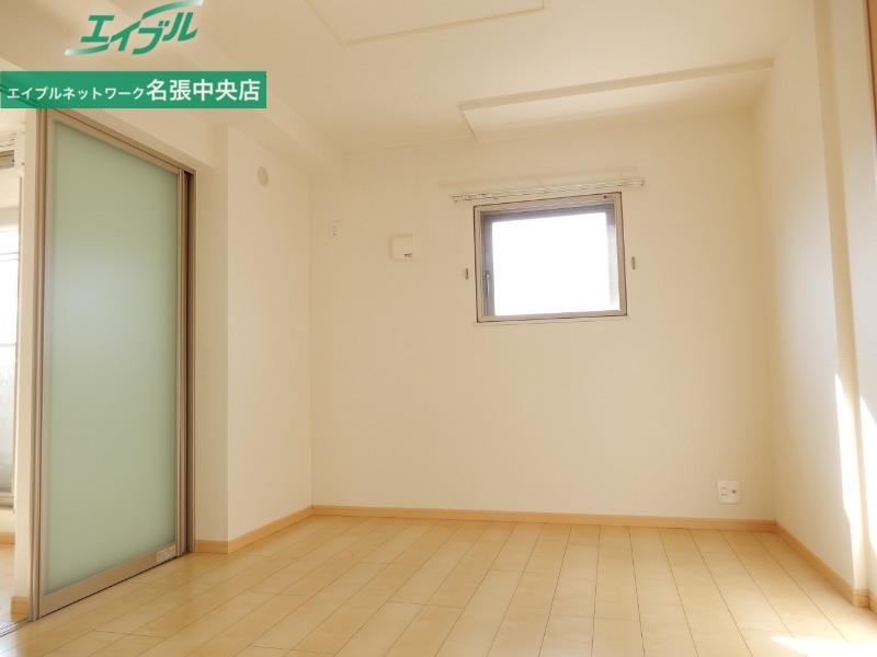 居室・リビング　同物件別部屋参考写真