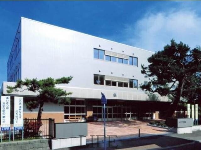 中学校　札幌市立東白石中学校（中学校）まで691m