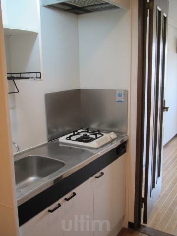 キッチン　※同タイプの他のお部屋です