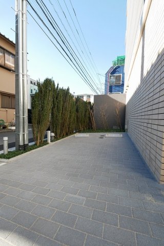 建物外観　外観は落ち着いています