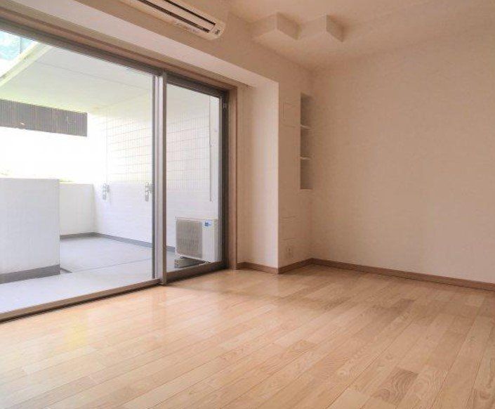 居室・リビング　参考画像　別住戸の写真です