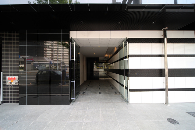 エントランス　エントランス