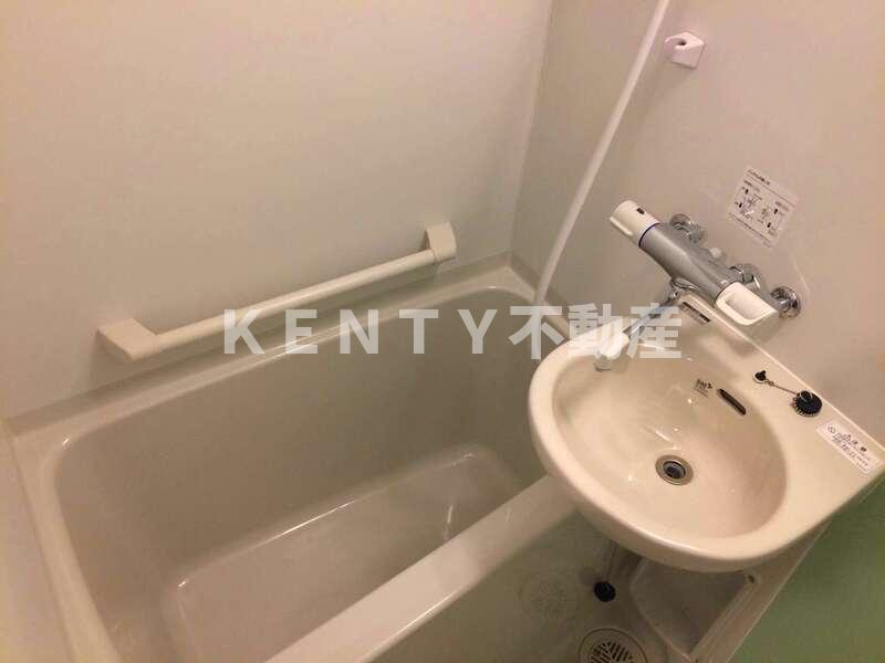 バス・シャワールーム　きれいなお風呂です