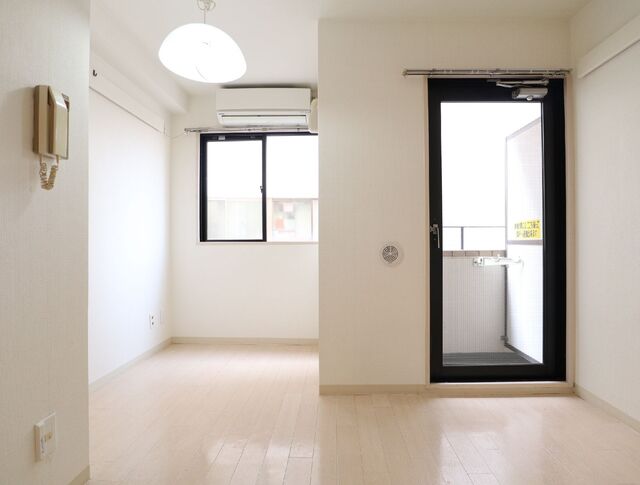 居室・リビング　居室