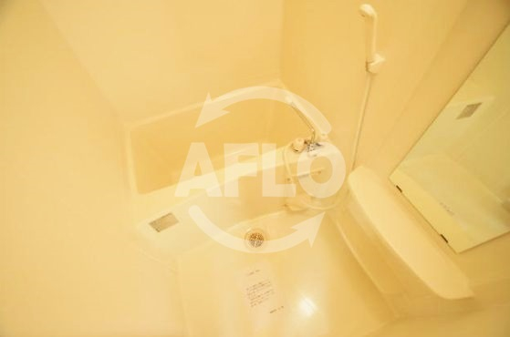 バス・シャワールーム　La Douceur難波東（ラドゥセール難波東）　バスルーム