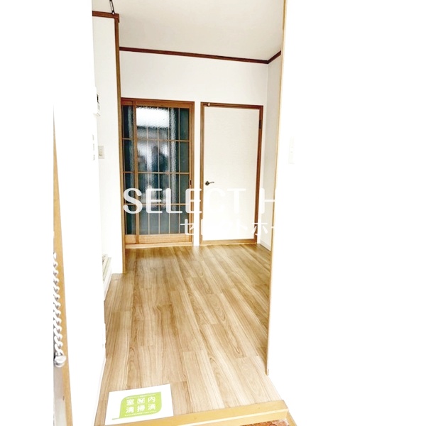 玄関　ゆったりとした玄関です