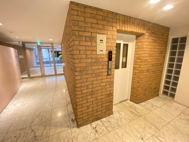 ロビー　ロビー