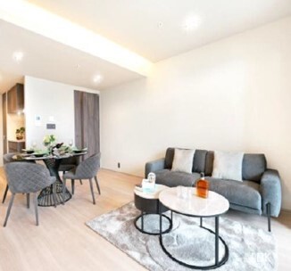 居室・リビング　内観1