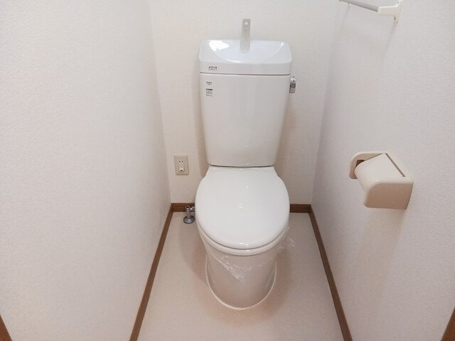 トイレ　トイレもきれいです