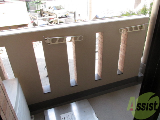 バルコニー　南向きバルコニーは何と言っても日当たり良好気持ちいい～