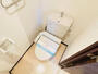 トイレ　シャワー付トイレです