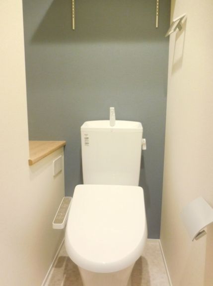 トイレ　※別号室の参考写真です。