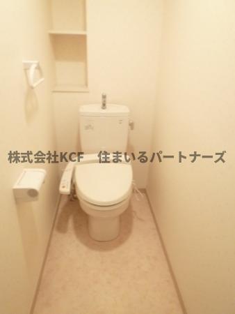 トイレ　清潔感のあるトイレです