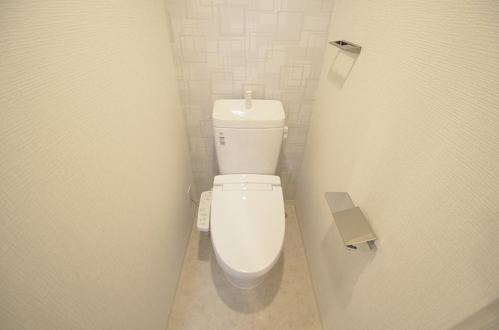 トイレ　シャワー付トイレ