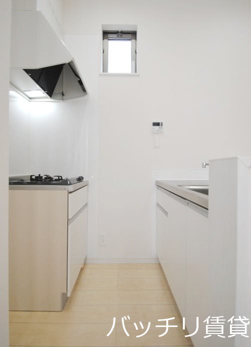 キッチン　同タイプの別のお部屋。現況を優先します。