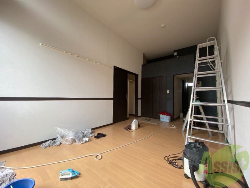 居室・リビング　９帖の広々としたリビング。陽当たりも良好です。