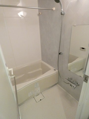 バス・シャワールーム　バス※別部屋参考写真