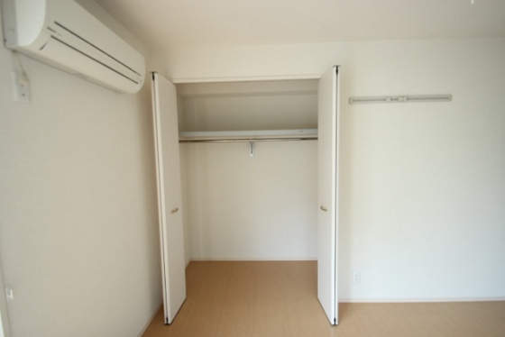 収納　※別部屋の写真です