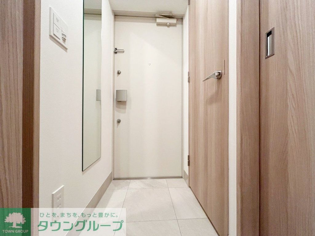 玄関　お部屋探しは株式会社　タウンハウジング　までお気軽にお問合…