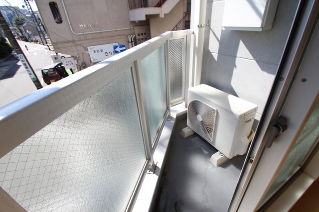 バルコニー　※別号室の参考写真のため、現状優先です。