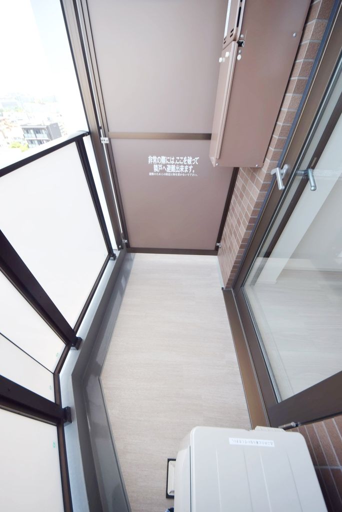 バルコニー　バルコニー