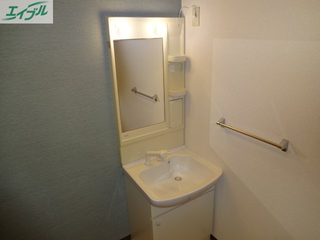 洗面設備　洗髪洗面化粧台