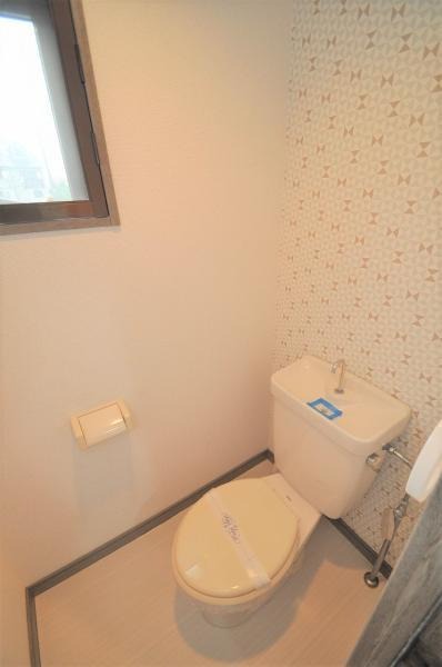 トイレ　清潔感のある空間です。