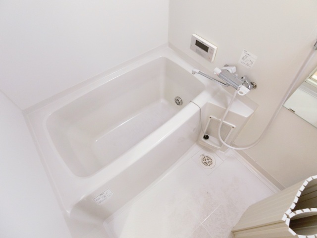 バス・シャワールーム　追い焚き付バスルーム