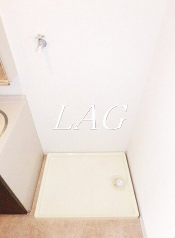 その他　室内洗濯機置場です。