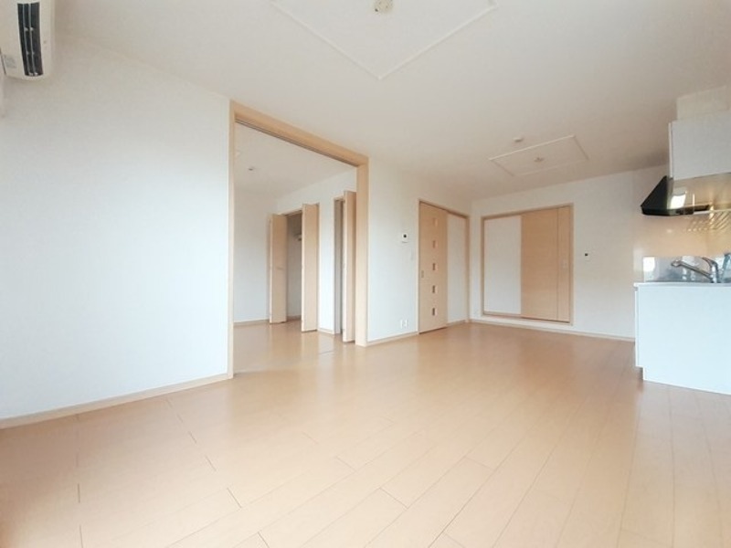 居室・リビング　図面と現状に相違がある場合には現状を優先