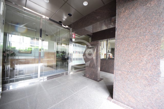 エントランス　パレーシャル34　エントランス